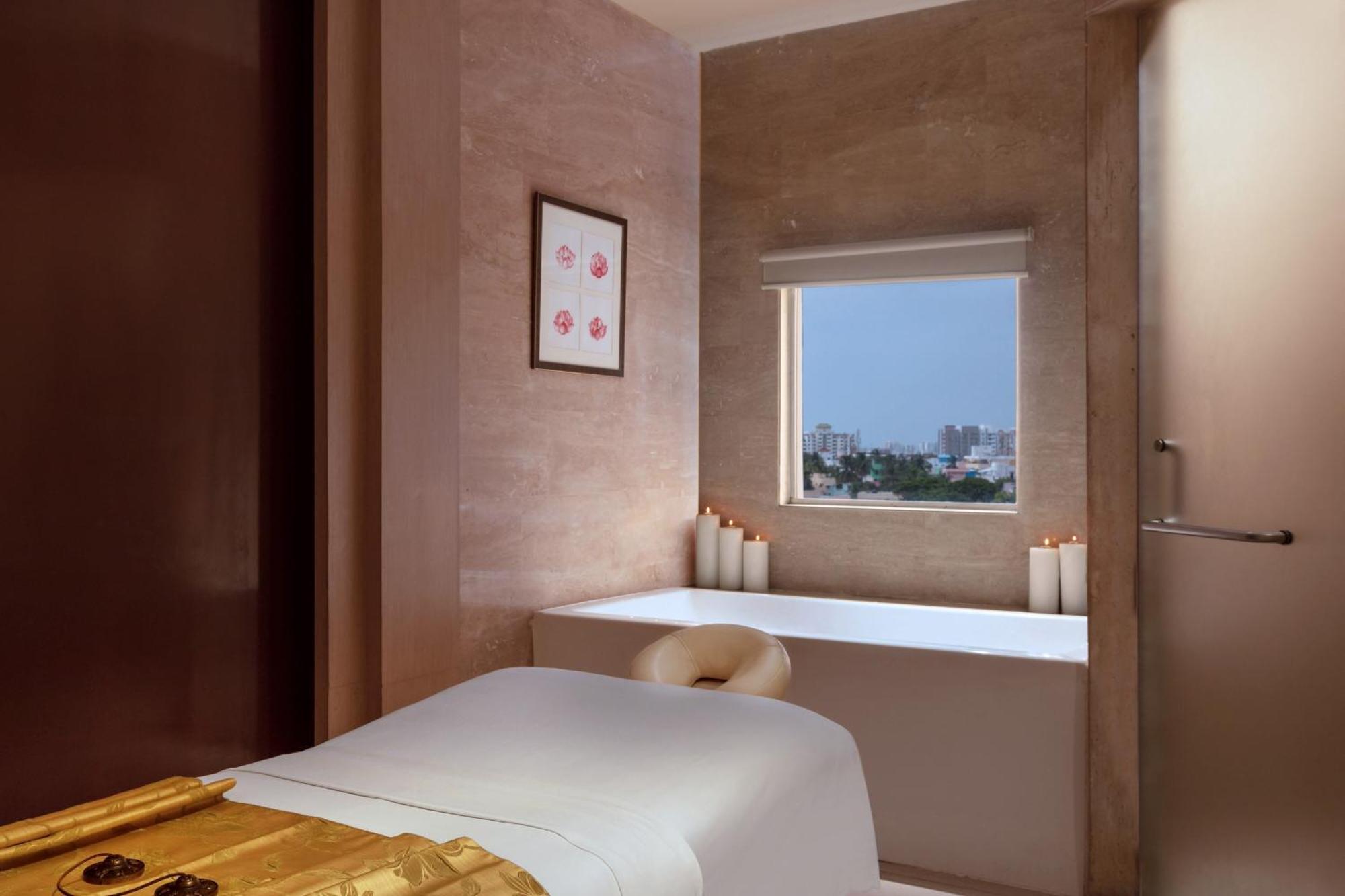 The Westin Chennai Velachery מראה חיצוני תמונה