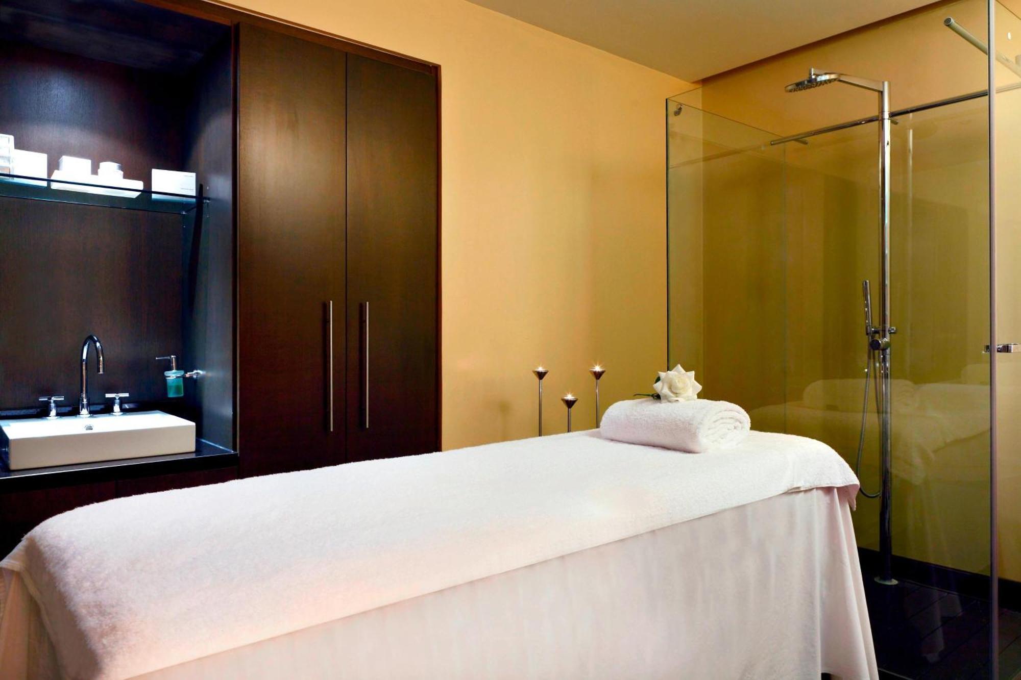 The Westin Chennai Velachery מראה חיצוני תמונה